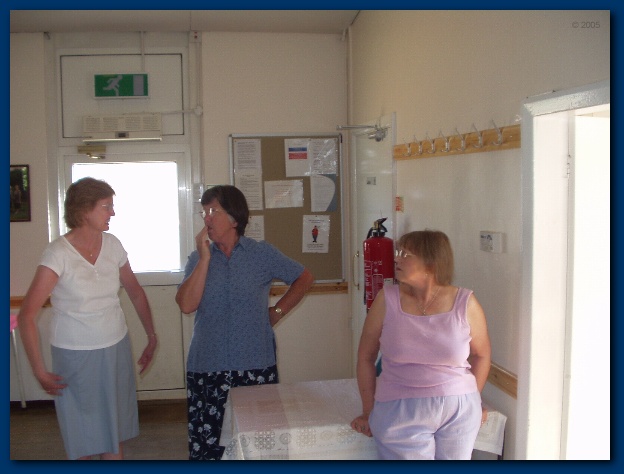 600x449 pixels (87K)